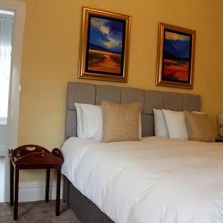 The Gaydon Bed & Breakfast 3*