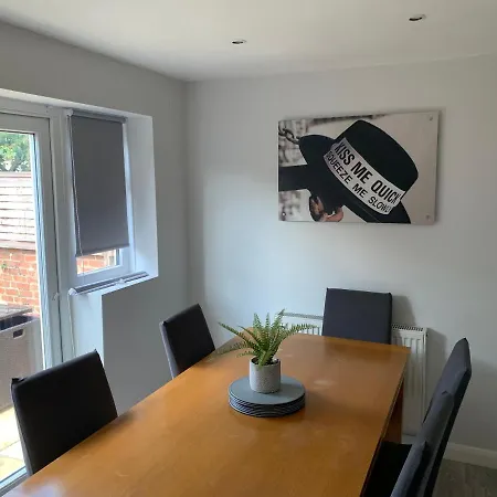 Beautiful House In A Perfect Location * Lytham St Annes