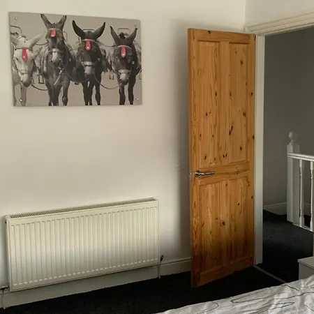 Beautiful House In A Perfect Location Holiday home Lytham St Annes