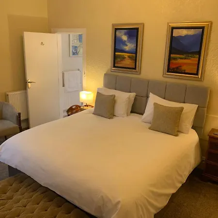 The Gaydon Bed & Breakfast 3*