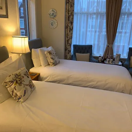 The Gaydon Bed & Breakfast Lytham St Annes