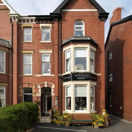 Guest house Howarth House 4*