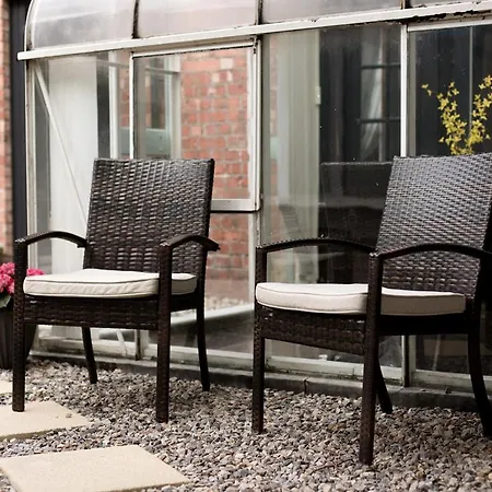 Cosy In - Close To * Lytham St Annes