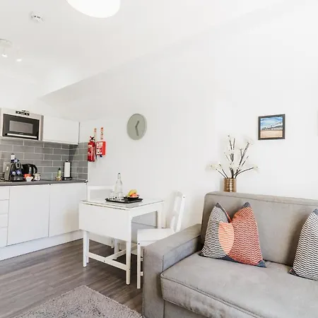 Sweet Lytham Apartment *