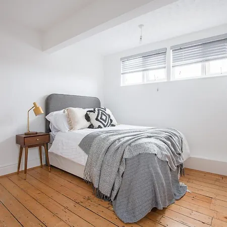 Apartment Charles Alexander Short - Hove Lytham St Annes