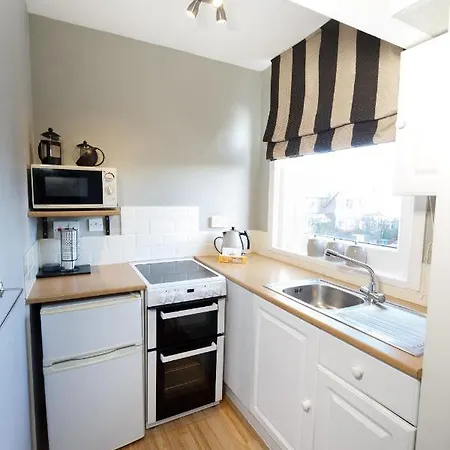 Mode - The Old School House Apartment *