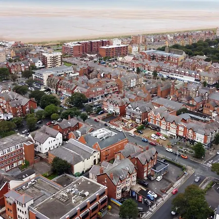 The Windmill, * Lytham St Annes