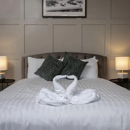 Bentinck By Sasco Apartments, Holiday home *
