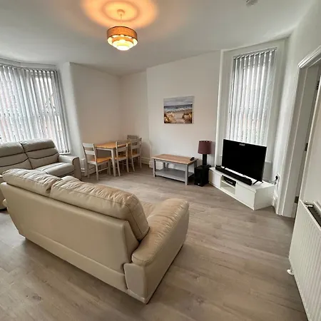 Lovely 1 Bed Spacious In Flat 2 Apartment *