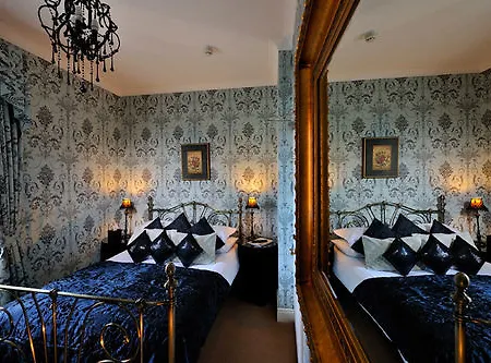 Howarth House 4* Lytham St Annes