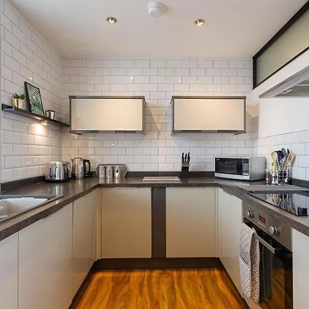 Apartment Charles Alexander Short - The Old Bank Penthouse Lytham St Annes