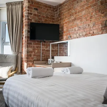 Bed & Breakfast The Carlton 3*