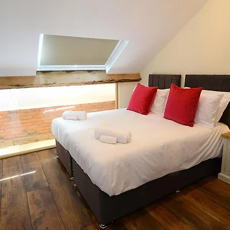 Pippin Lytham Apartment