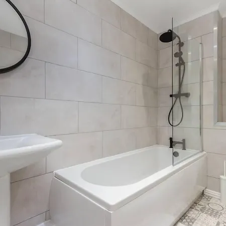 Holiday home Avella By The Park