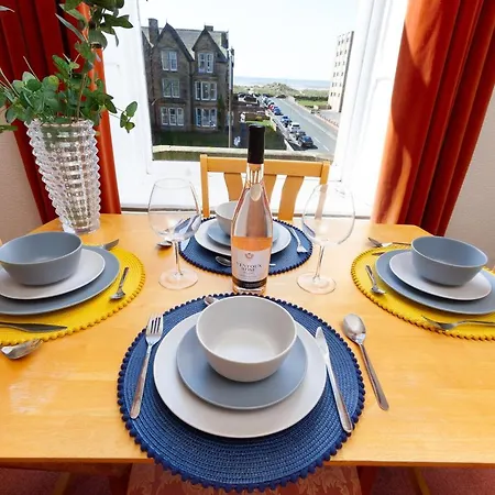Heyhouses Holiday Residences - Ansdell *