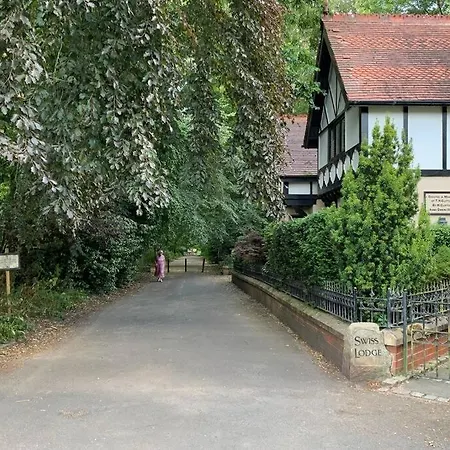 Apartment A Charming, Spacious 2 Bedroom In Lytham *