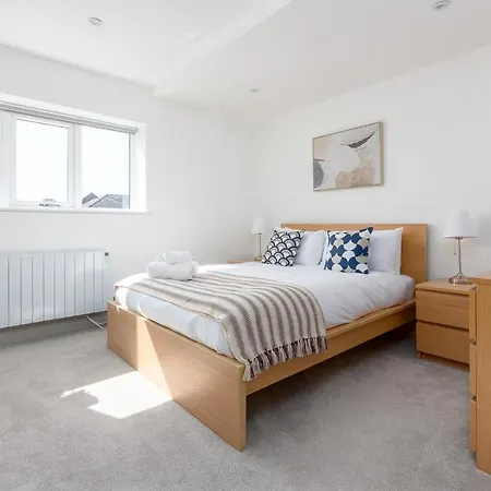 Apartment Charles Alexander Short - Pavilion View Lytham St Annes