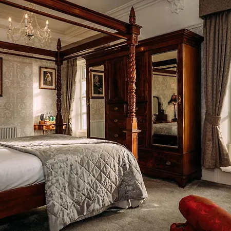 Inn The Queens Lytham St Annes