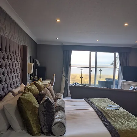 Glendower Hotel, Bw Signature Collection Hotel 3*
