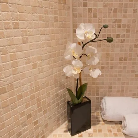 Bed & Breakfast Mode St Annes 4*
