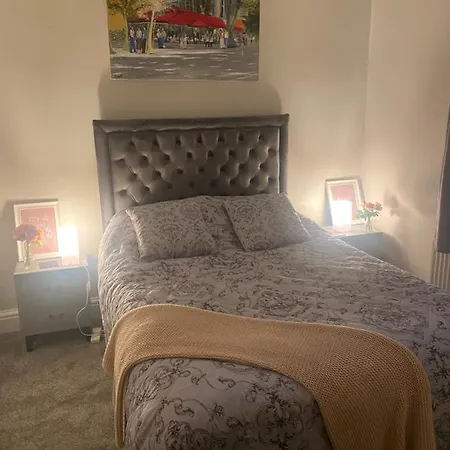 1 Bedroom Spacious * Lytham St Annes