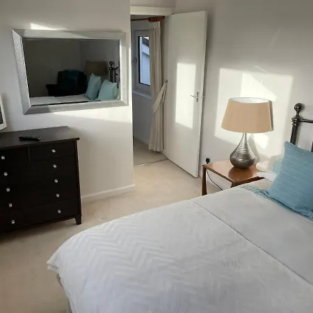 Holiday home 'sounion' - Fabulous, Spacious Modern House With Large Private Garden In Leafy Lytham Lytham St Annes