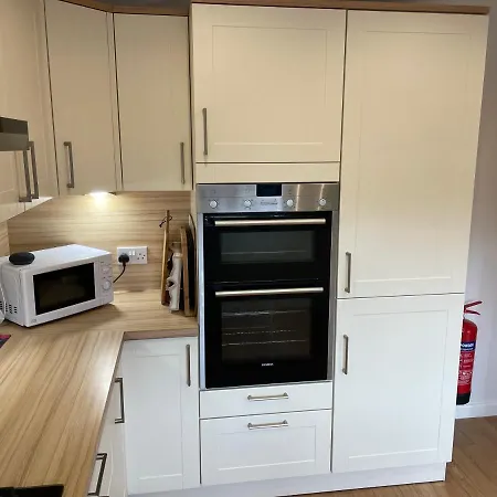 Holiday home 'sounion' - Fabulous, Spacious Modern House With Large Private Garden In Leafy Lytham