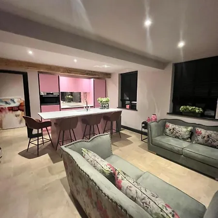 Attic Lytham Apartment Lytham St Annes