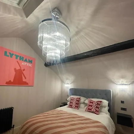 Attic Lytham * Lytham St Annes