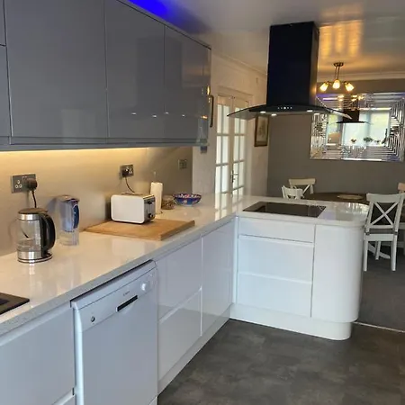 Holiday home The Bungalow A Tranquil 3 Bedroom Close To Beach Lytham St Annes