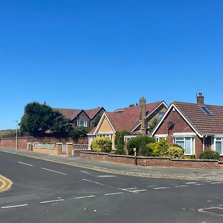 Holiday home The Bungalow A Tranquil 3 Bedroom Close To Beach Lytham St Annes