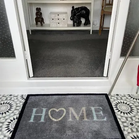 Holiday home The Bungalow A Tranquil 3 Bedroom Close To Beach *