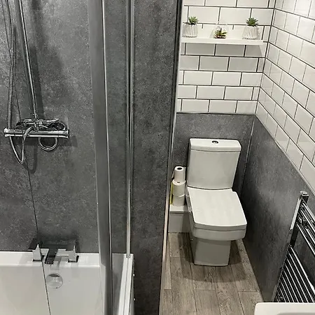 Apartment 34 One *