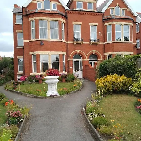 Apartment St Anne's Penthouse With Seaview, Lytham St Anne's
