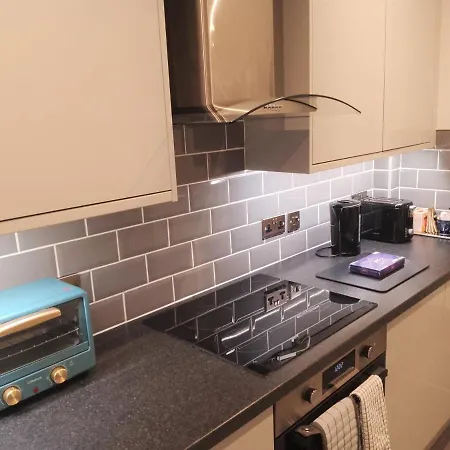 St Anne's Penthouse With Seaview, Lytham St Anne's Apartment