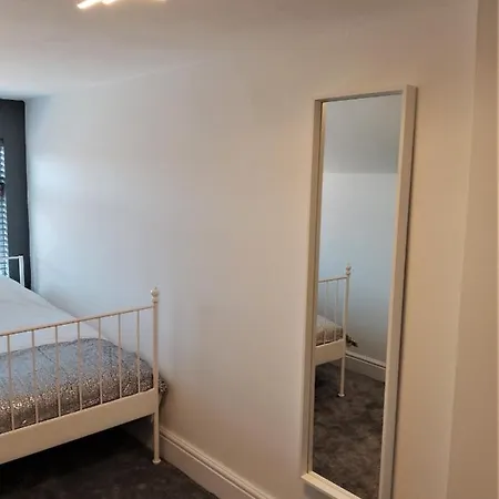 St Anne's Penthouse With Seaview, Lytham St Anne's Apartment