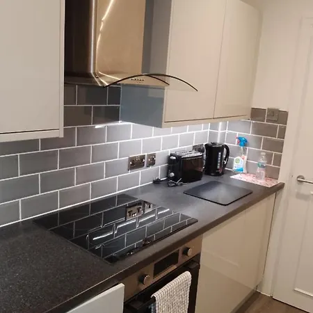St Anne's Penthouse With Seaview, Lytham St Anne's Apartment *