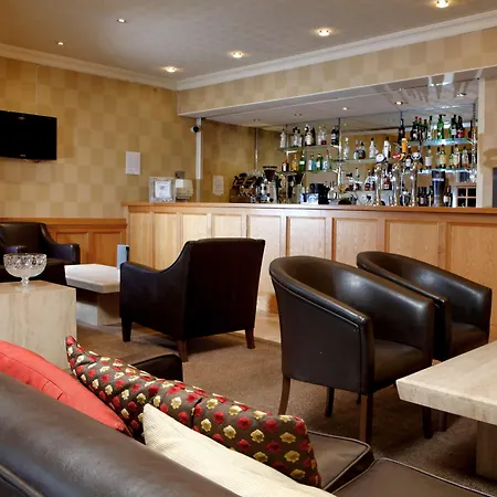 Glendower Hotel, Bw Signature Collection Hotel 3*