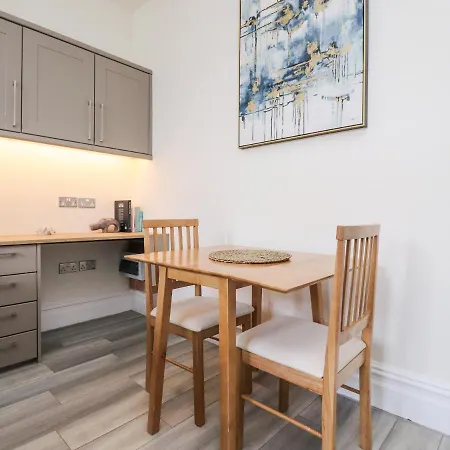 The Hideaway Apartment Lytham St Annes