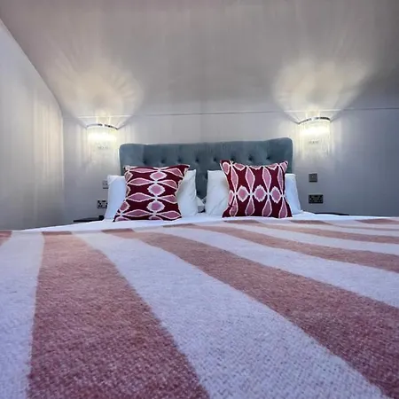 Attic Lytham * Lytham St Annes