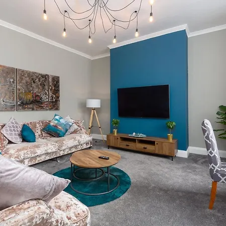 Apartment Ashton Mews With Free Parking *