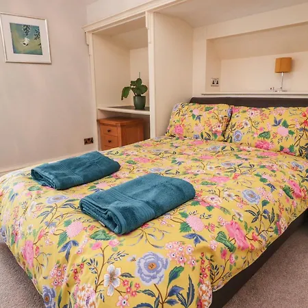 Yewdale Holiday home