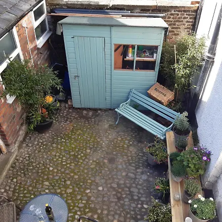 Ellerslie * Lytham St Annes