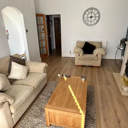 Spacious One Bedroom In Location Apartment Lytham St Annes