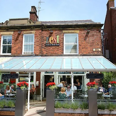 Pippin Lytham *