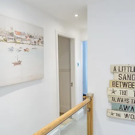 Holiday home Sunny Seaside House Lytham Centre Sleeps 8
