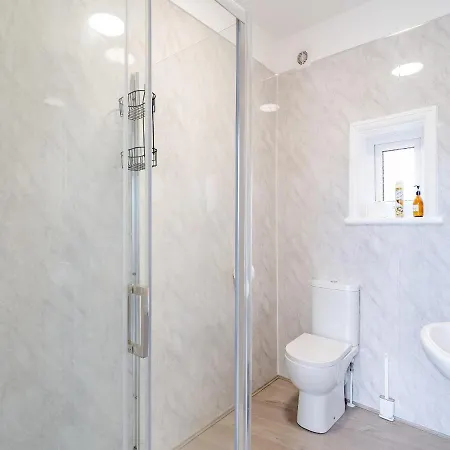 Holiday home Two - Uk43700 Lytham St Annes