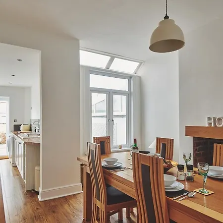 Hollie Holiday home Lytham St Annes