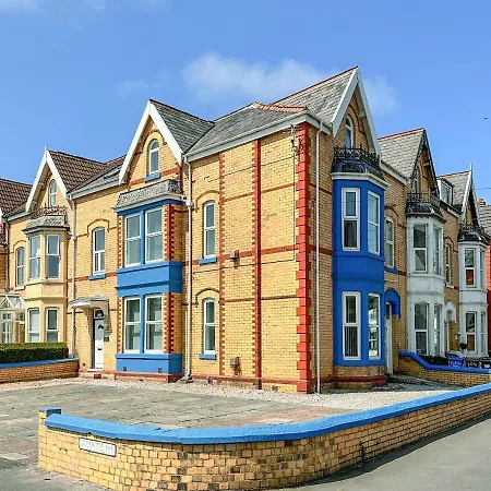 Two - Uk43700 Holiday home *