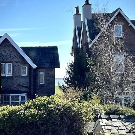 The Lytham Holiday home